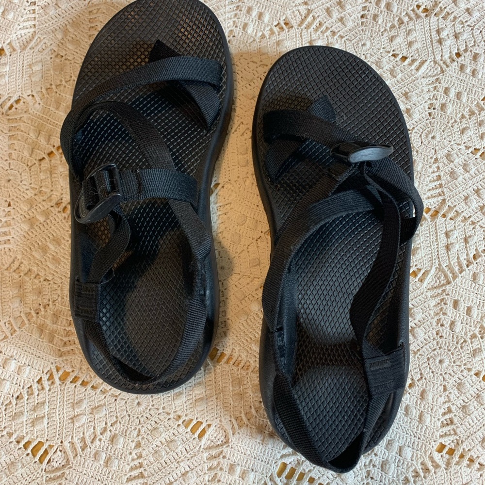 Mens 12 *WIDE* Black Chacos - Great Used Condition!
